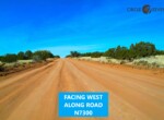 aceing West along road N7300